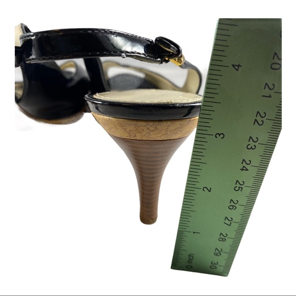 Liz Claiborne black patent look cork sandals 9 - Picture 6 of 8